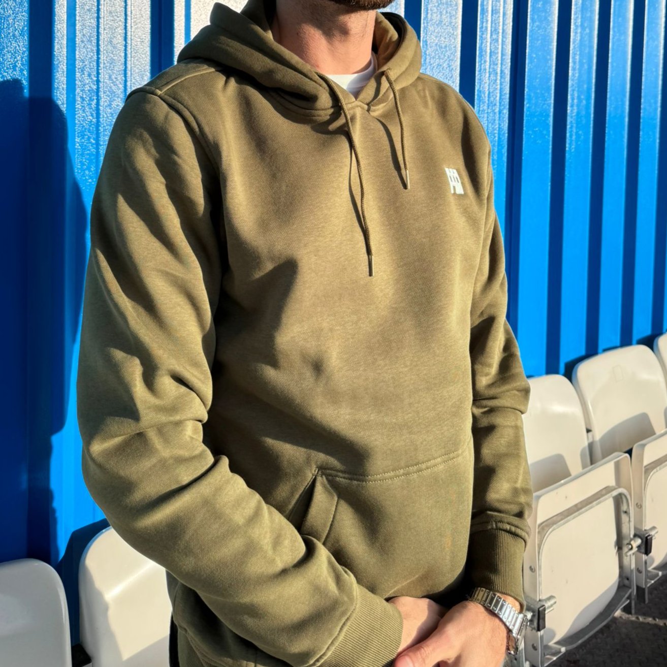 Castle Range Hoodie - Olive/White