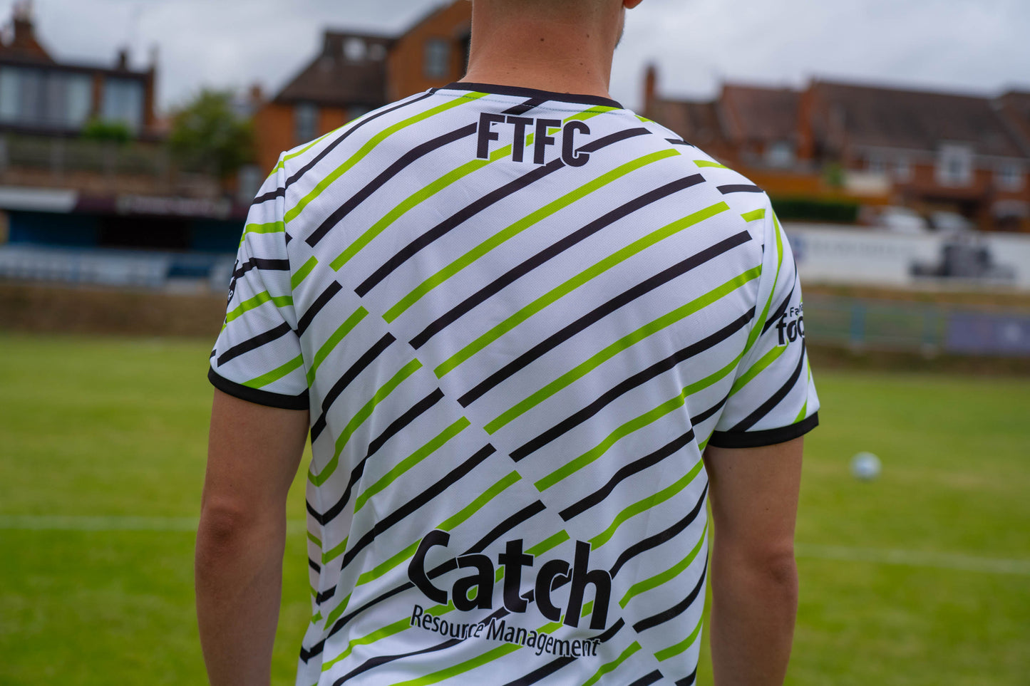 Farnham Town 23/24 Away Shirt