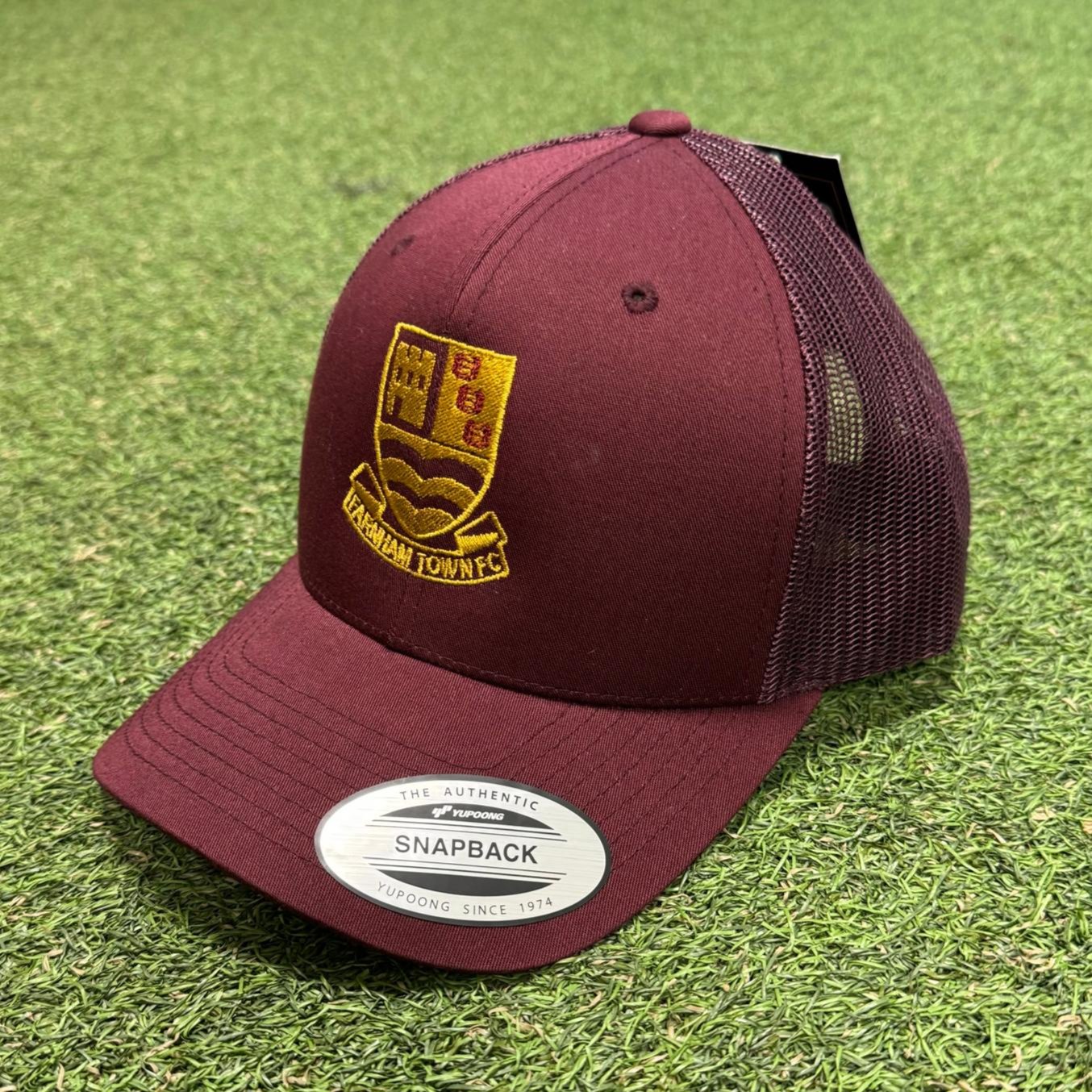 Official Farnham Town Snapback - Claret